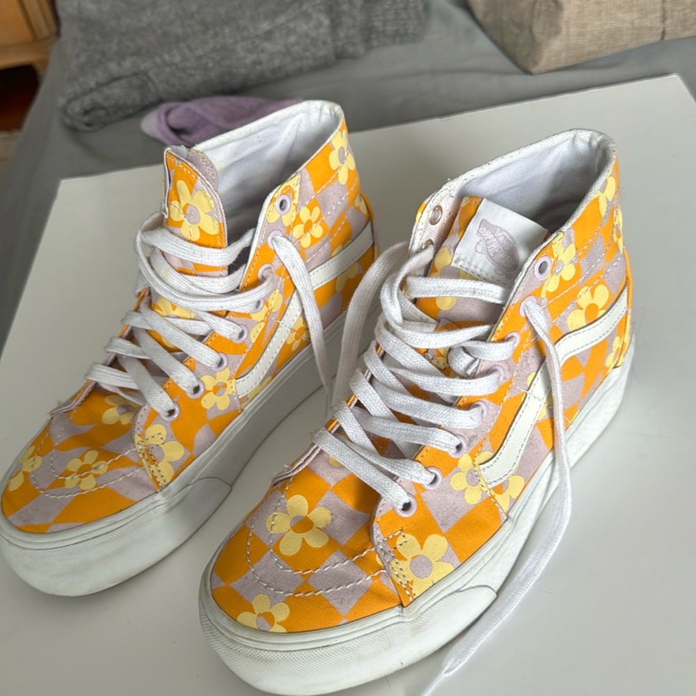 Vans high top canvas sneakers US Women 9